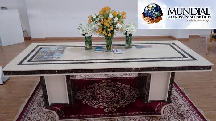 Mesa - Mármore Bege Prime e Marrom Imperador